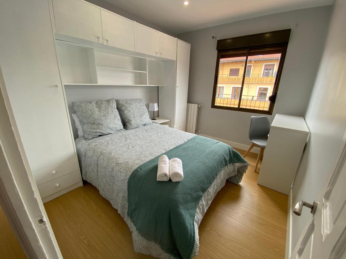 Beautiful Apartment Ondarreta Beach San Sebastián Eksteriør billede